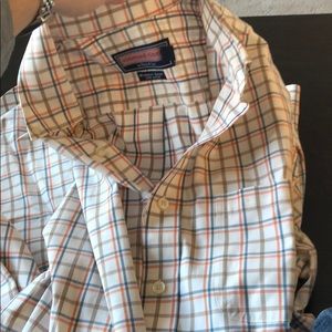 Vineyard vine button down